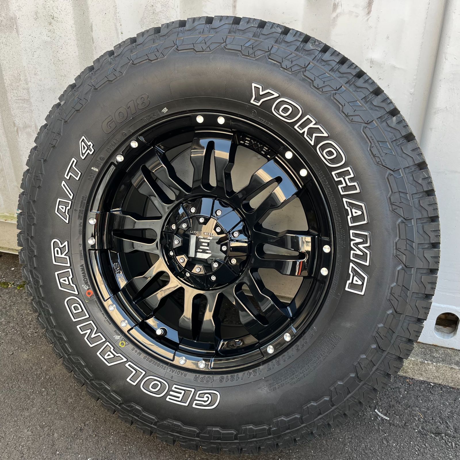 ランクル250 17インチ