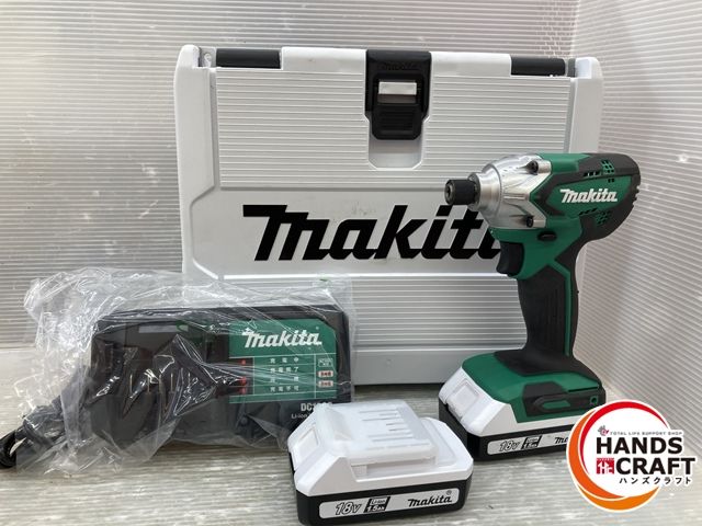 makita マキタ M695D インパクトドライバ 中古品 14.4V バッテリー×3
