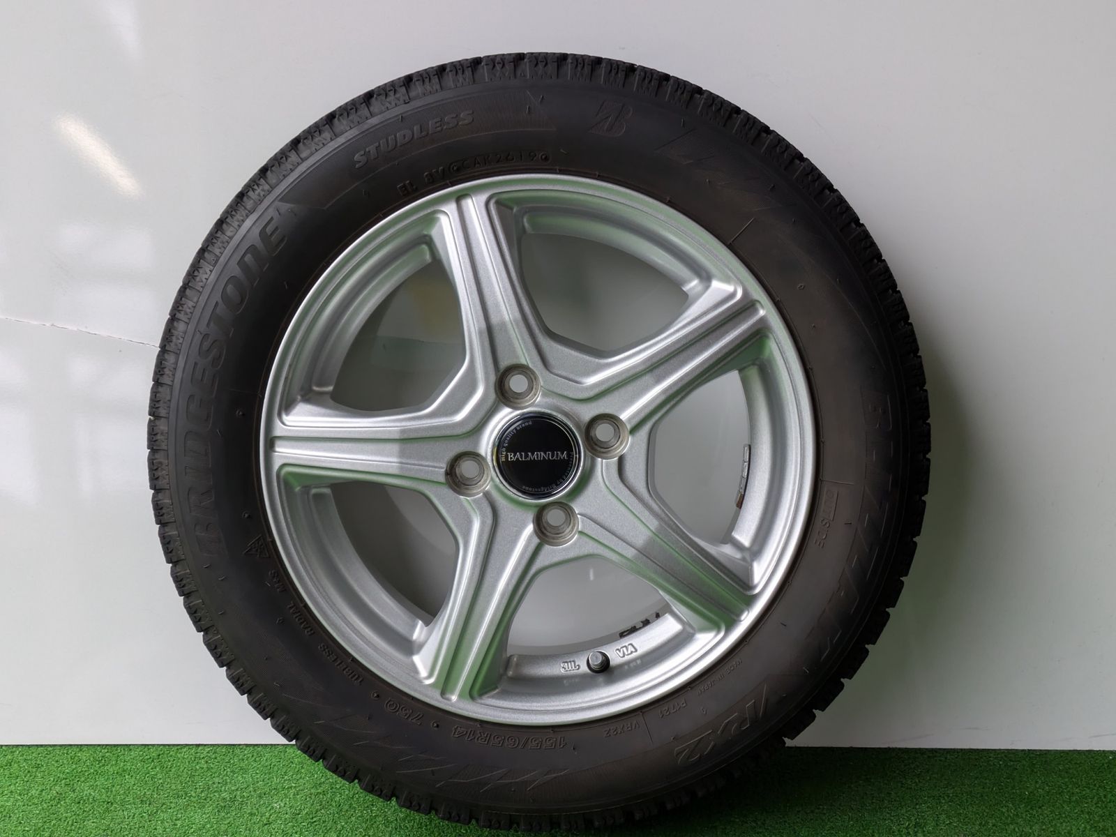 ブリヂストン ブリザックVRX2