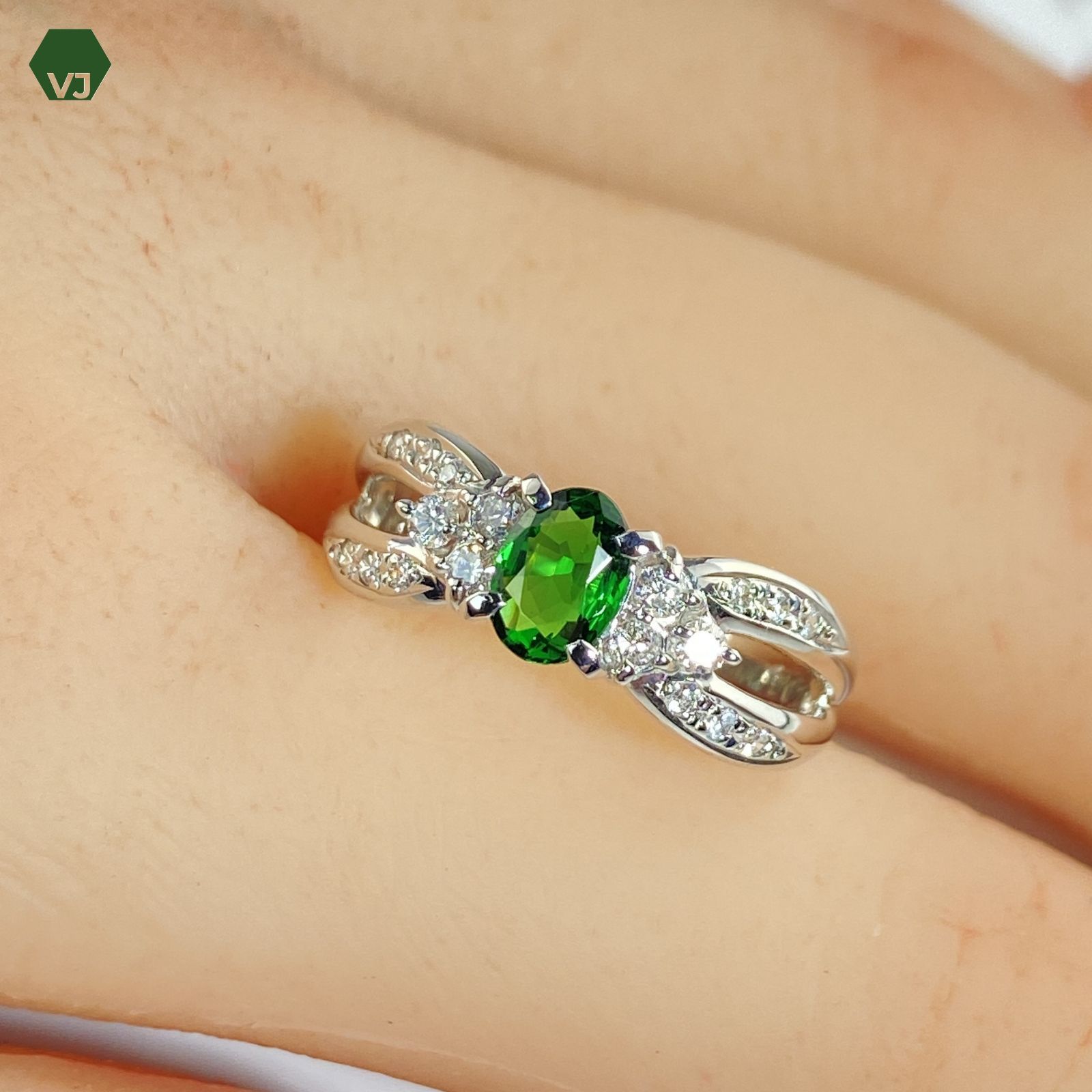 【14-22】グリーングロッシュラーガーネットダイヤリング0.5/D0.24ct 14-22】グリーングロッシュラーガーネットダイヤリング0.5/D0.24ct