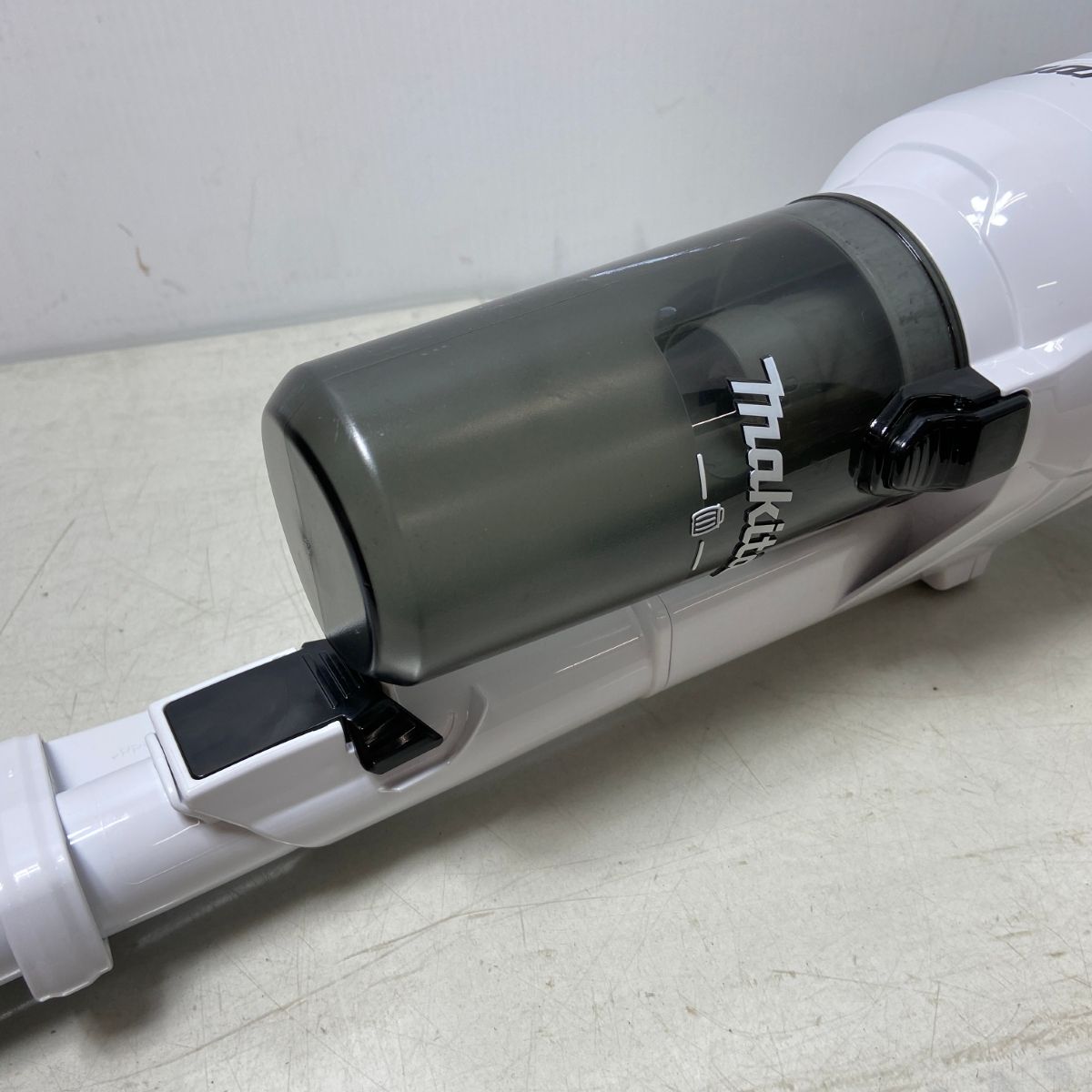 ΦΦMAKITA マキタ クリーナー 18v CL286FD ホワイト USTAUSTRALIA_COM_AU