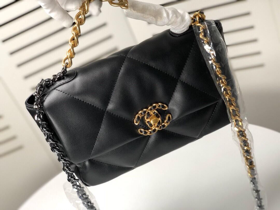 CHANEL シャネル ショルダーバッグ