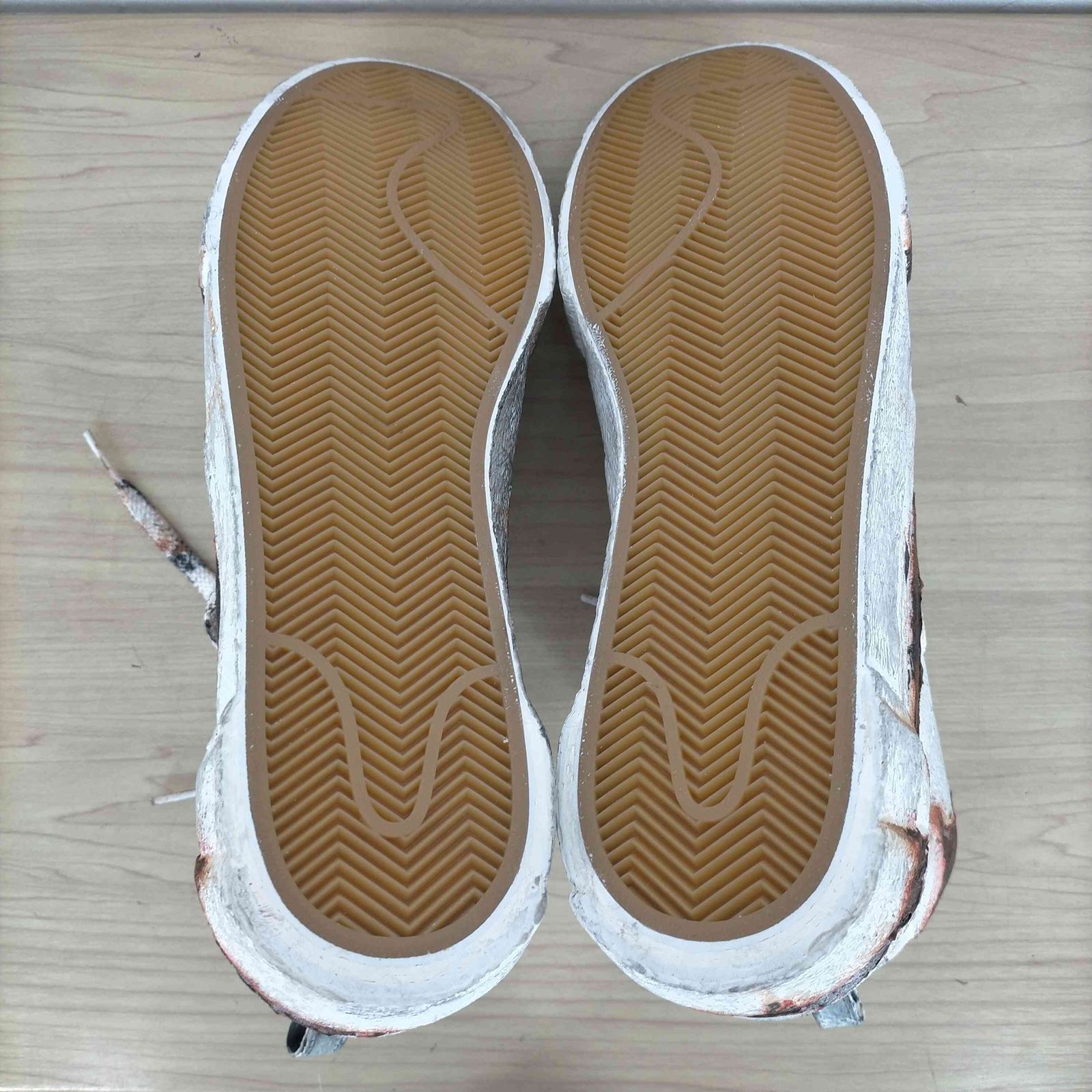 ナイキ NIKE STuREET リメイクモデル BLAZER MID RUST ハイカット