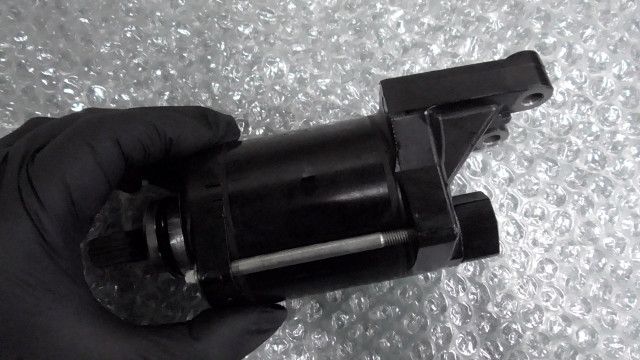 CB400SF VTEC REVO NC42-1010xxx の セルモーター 1760582704