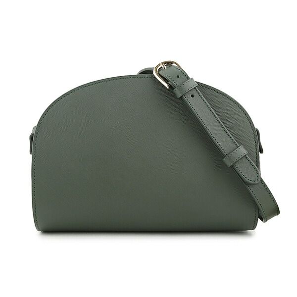 A.P.C. グリーンショルダーバッグ 冬の白スタイルに春色グリーンが効く！ 《A.P.C.》のアイコニックな