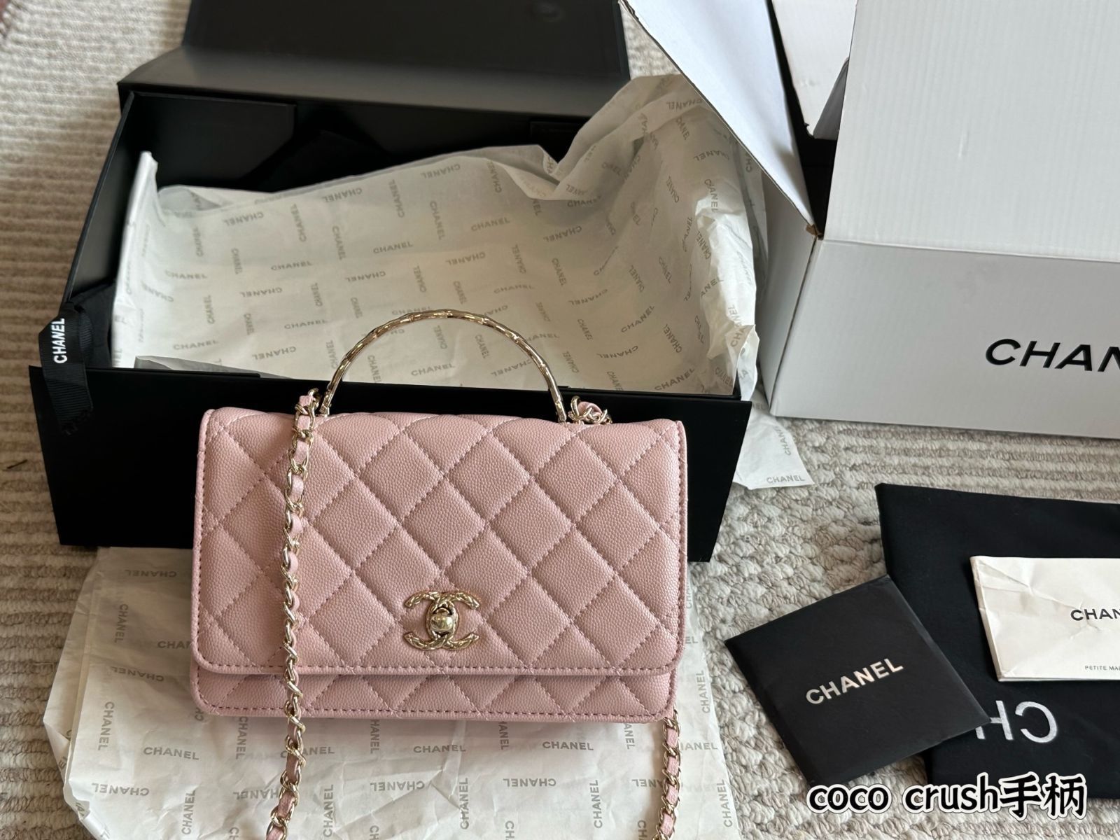 今日特価】Chanel 25SS Coco Crush Metal Handle WOC - シャネル