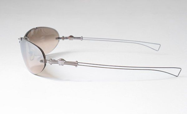 ベルサーチ　versace サングラス  hyde レア 得価，人気SALE 激レア ヴェルサーチ VERSACE サングラス 芸能人 hyde