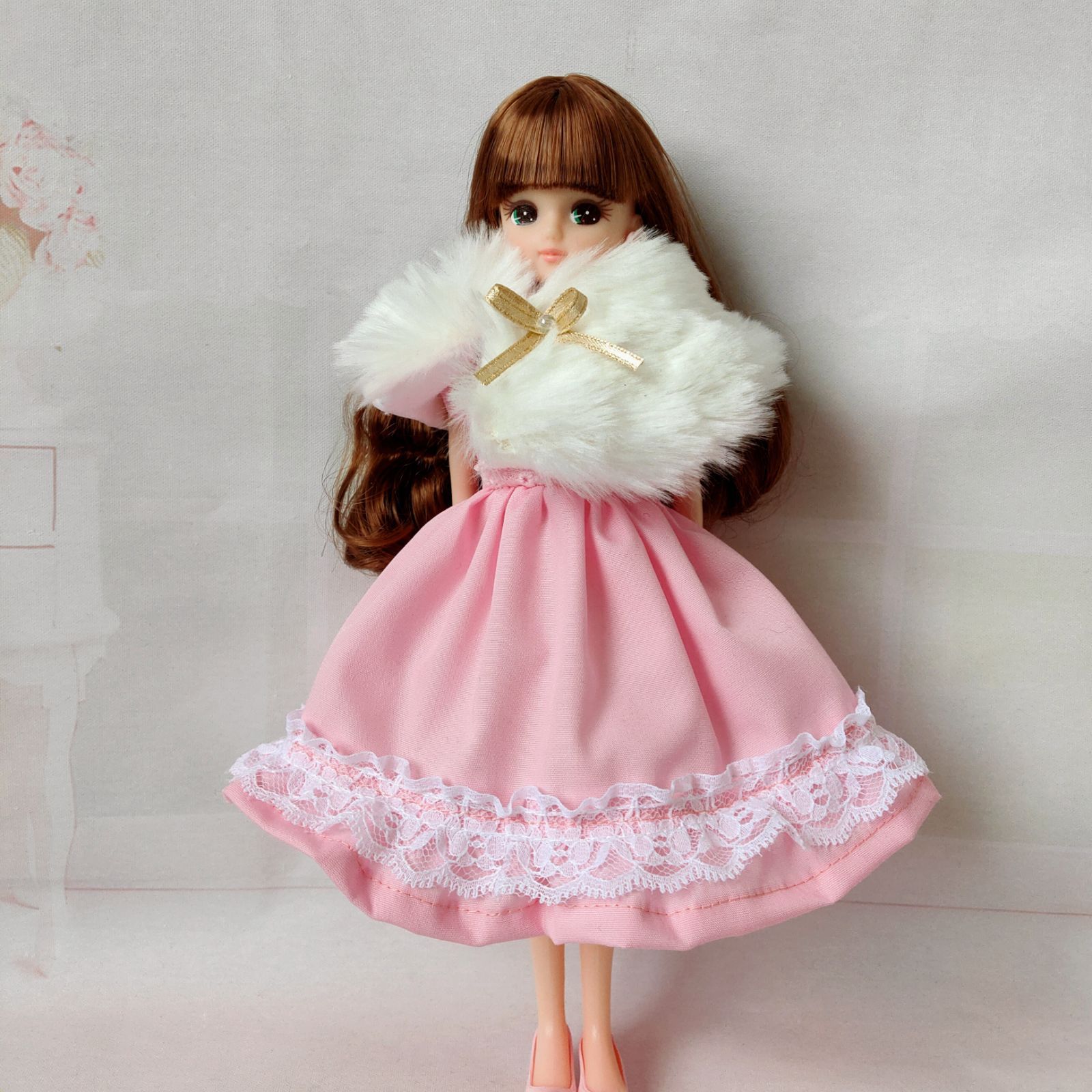 白ファーケープ付きリカちゃん服ジェニーちゃん服038 - メルカリ