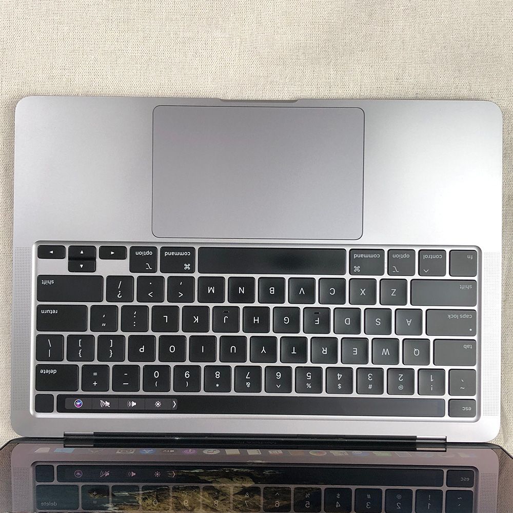本体のみ】Apple MacBook Pro (13インチ, 2020, Thunderbolt 3ポート x