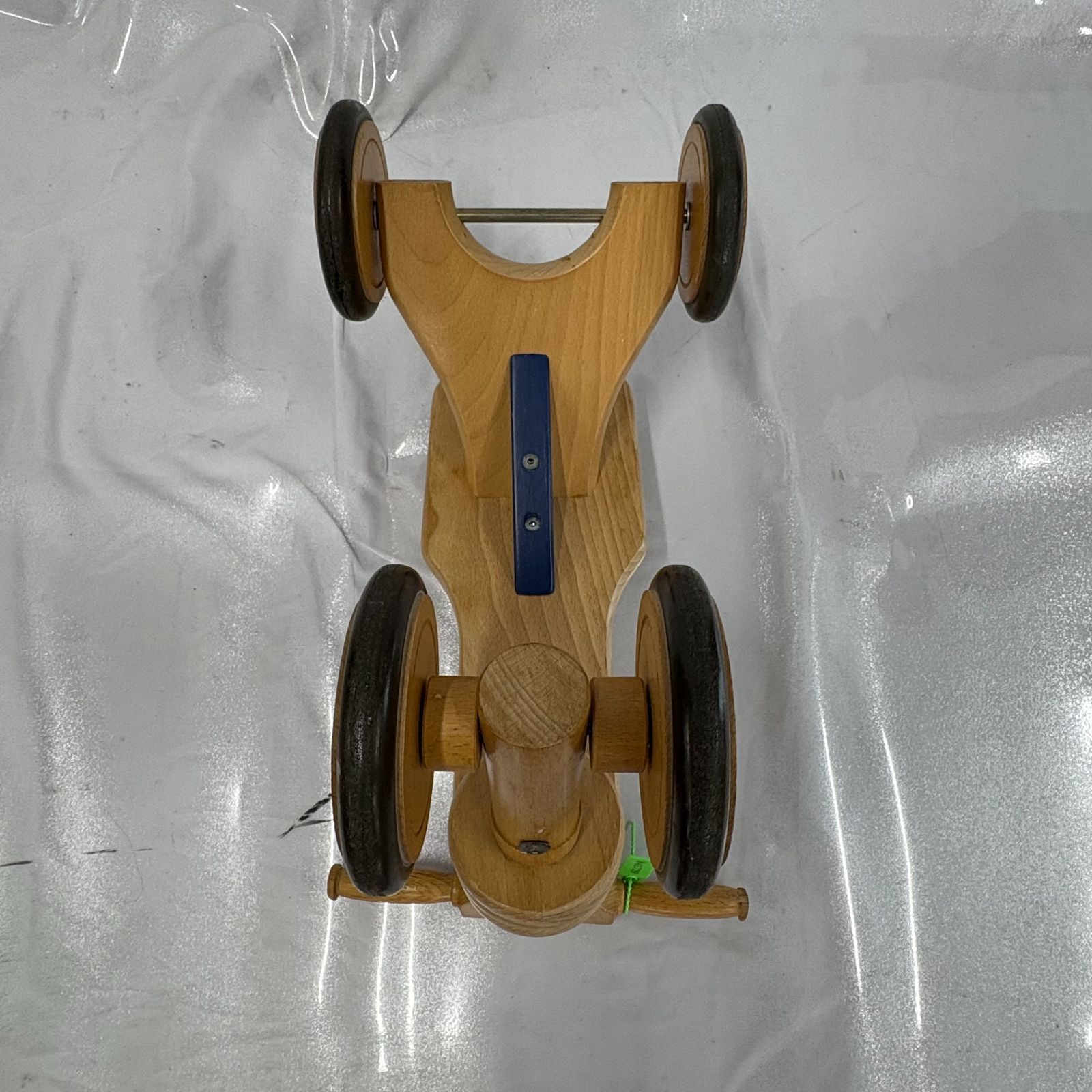 ボーネルンド　木製三輪車 幼児向け 1歳から屋内で使える！ボーネルンドのおしゃれな木製室内三輪車が