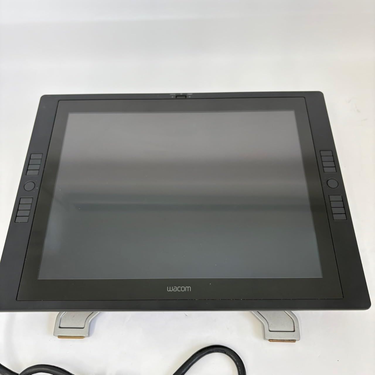 Wacom DTK-2100 K0 液晶タブレット21.3インチ 3292