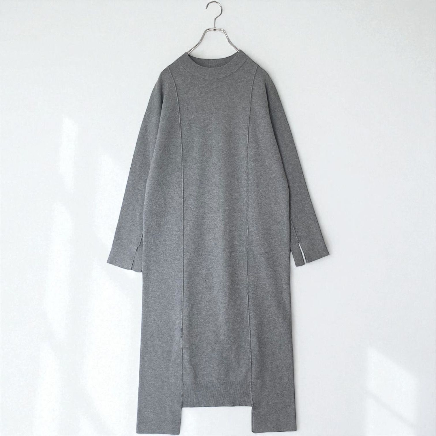 UN3D. アンスリード ニット ロング ニット ワンピース グレー - メルカリ