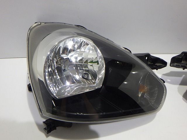 ミラ イース ヘッドライト 左右 ハロゲン LA300S LA310S 100-51076 レベ付 コーティング 比較的 250911176