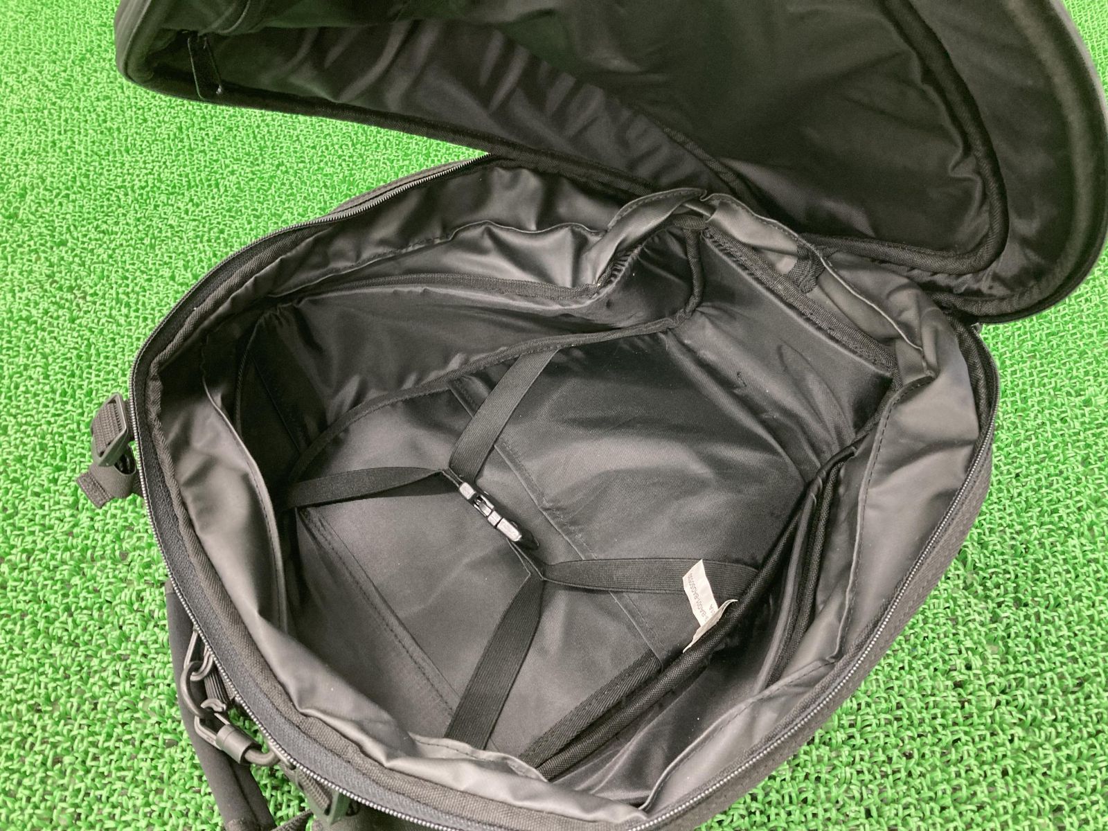 バグスター製 シートバッグ 赤/黒 社外 中古 バイク 部品