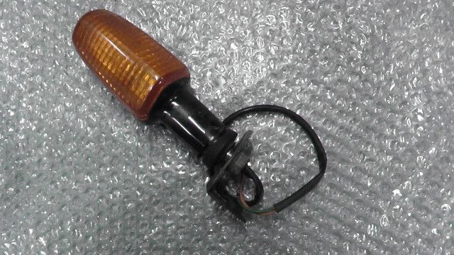 CB400SF-K　NC39　の　リアウインカー　左　傷:#1737078525