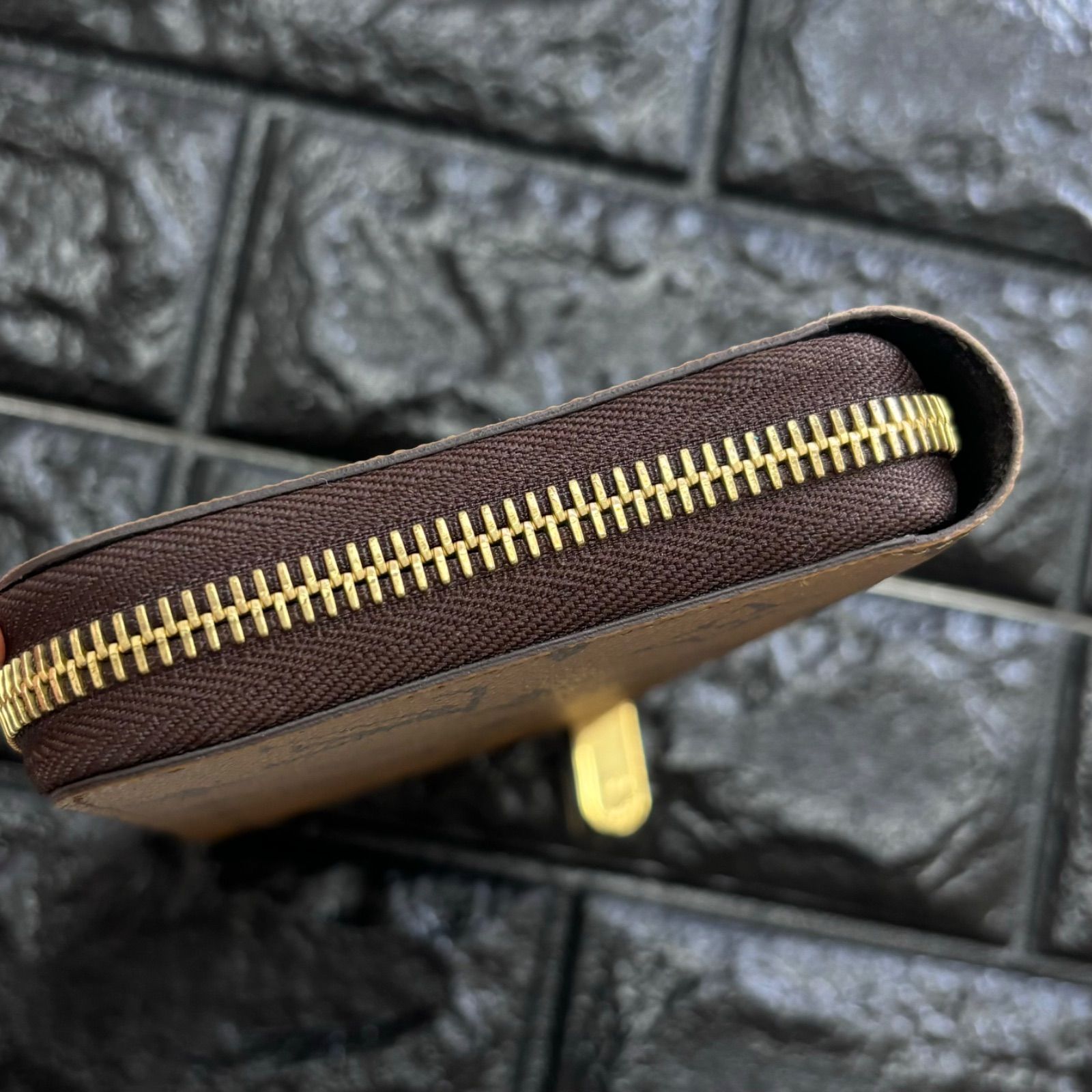 新品レベル】極美品 ルイ・ヴィトン Louis Vuitton ジッピーウォレット  