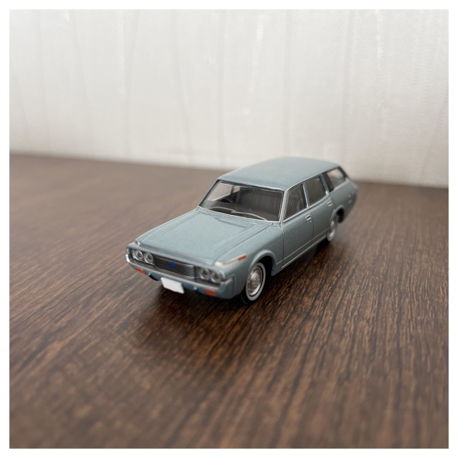 トミカリミテッドヴィンテージNEO LV-N108 トヨタクラウン