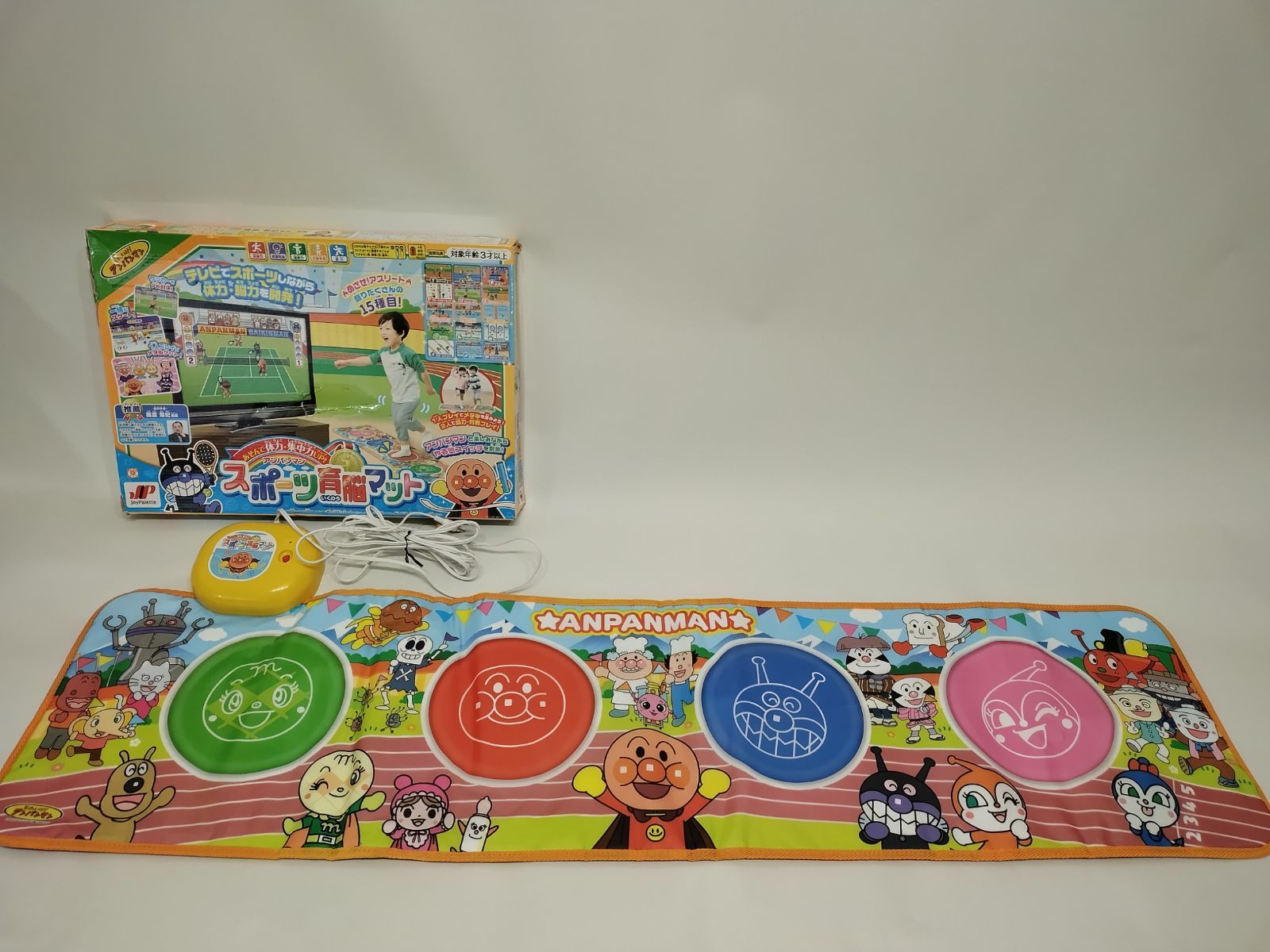 ジョイパレット　アンパンマン あそんで体力・集中力UP! スポーツ育脳マット Amazon.co.jp: 育脳マット : おもちゃ