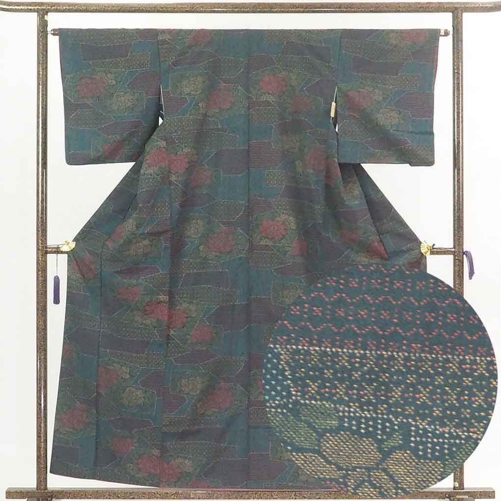 紬 リサイクル着物 身丈159cm 裄62cm 前幅23cm 後幅28cm 袖丈47cm レディース 袷 裄Sサイズ 秋冬春用 正絹（シルク）赤地 美品 中古紬 リサイクル着物 身丈158cm 裄63cm 前幅23cm 後幅28cm 袖丈47cm