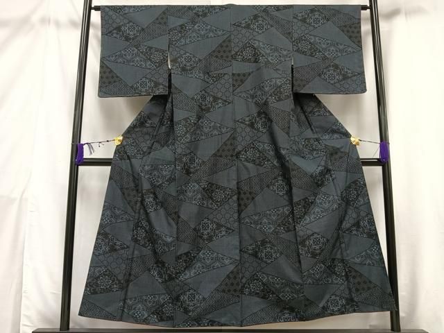 平和屋着物□本場大島紬 7マルキ 草花文 正絹 逸品 AAAW4900mf