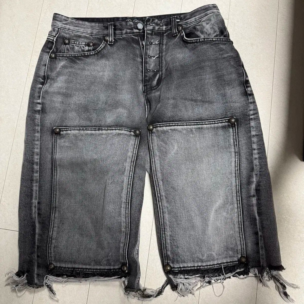 楽天市場】【中古】THUG CLUBスタッズデニムパンツ ブラック