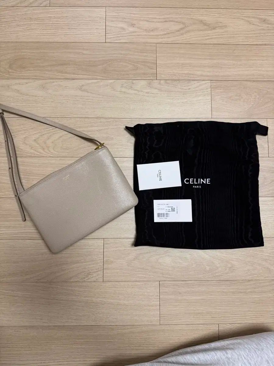 Celine セリーヌ トリオバッグ カーフレザー
