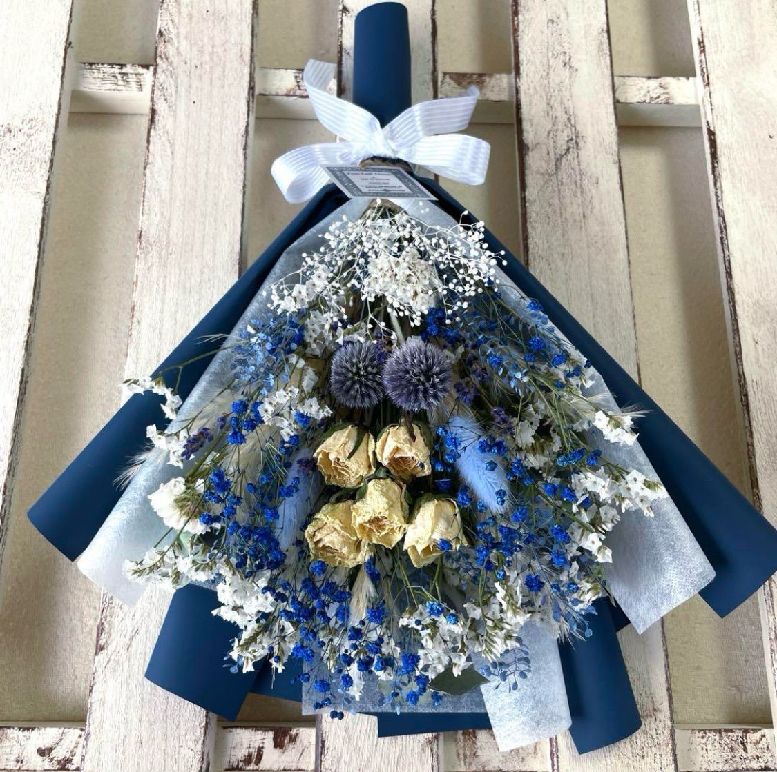 ブライダルブーケブルー　ブートニアセット　プリザーブドフラワー ホワイトブルーのプリザーブドフラワーブーケ ウェディングブーケ