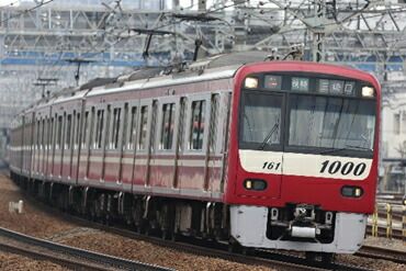 京急新1000形ステンレス車（SRアンテナ付き・台座無し）8両編成