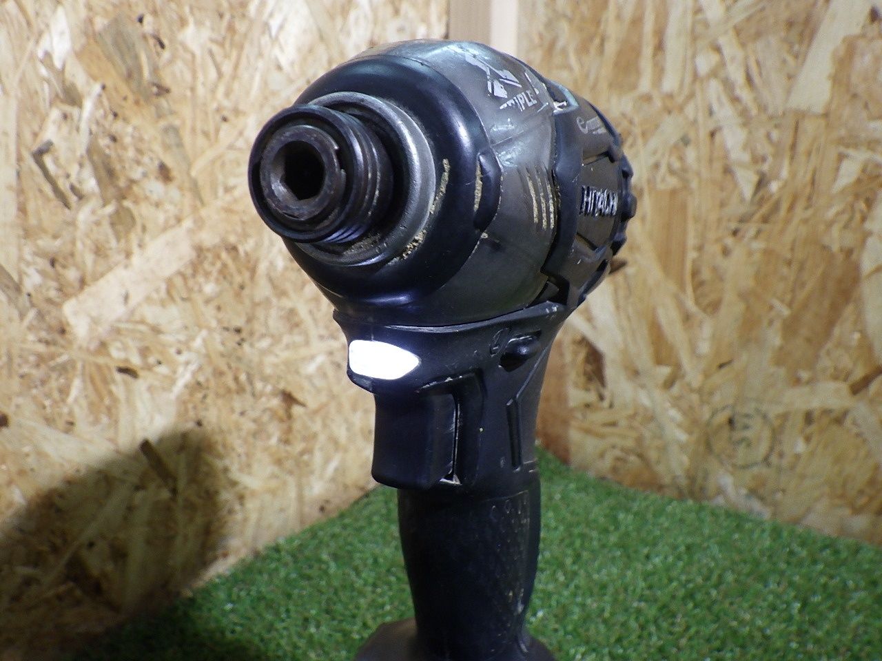 バッテリー1個× HITACHI