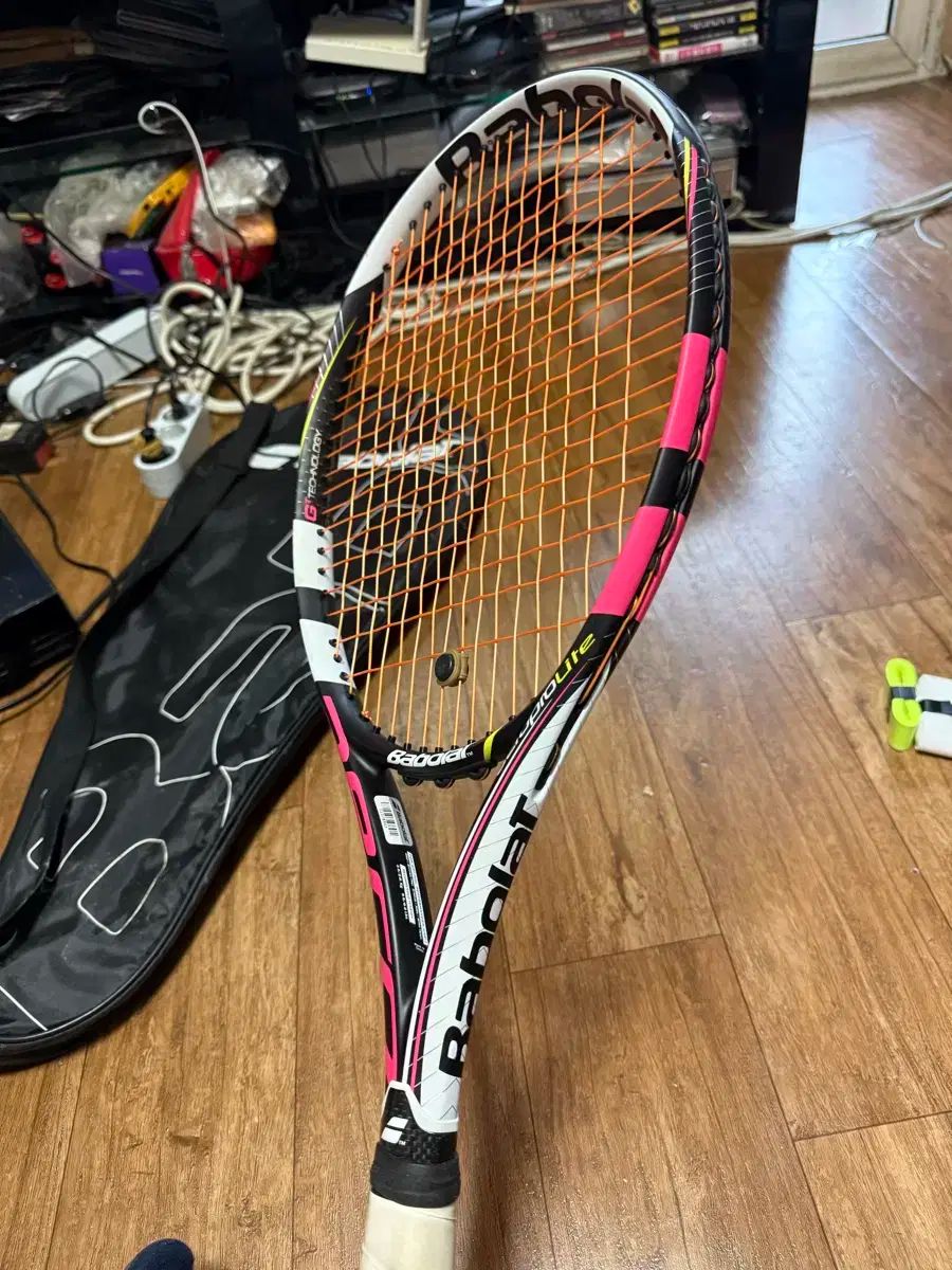 バボラ BabolaT PURE aero 2015 G1 硬式 テニスラケット Babolat