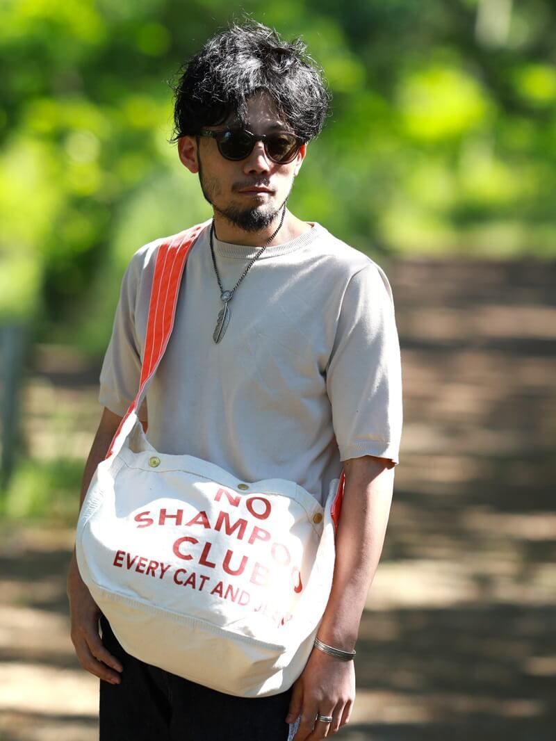 TCBジーンズ プリント ニュースペーパーバッグ TCB jeans Brand-News