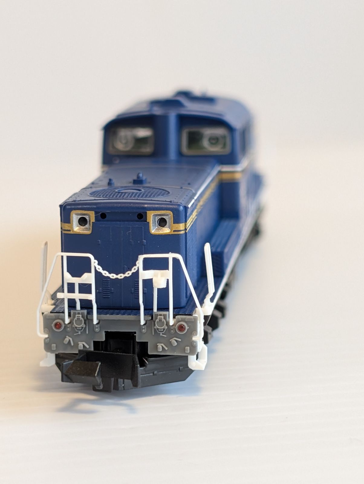 Tomix 2215 DD51-1000 (JR北海道色) 2両セット Tomix 2215 DD51-1000 (JR北海道色) 2両セット Amazon | TOMIX Nゲージ