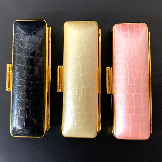 美しいデザイン、高級感あるチタン印鑑、ケースセット(限定1本のみ、13.5㎜) 美しいデザイン、高級感あるチタン印鑑、ケースセット(限定1本のみ