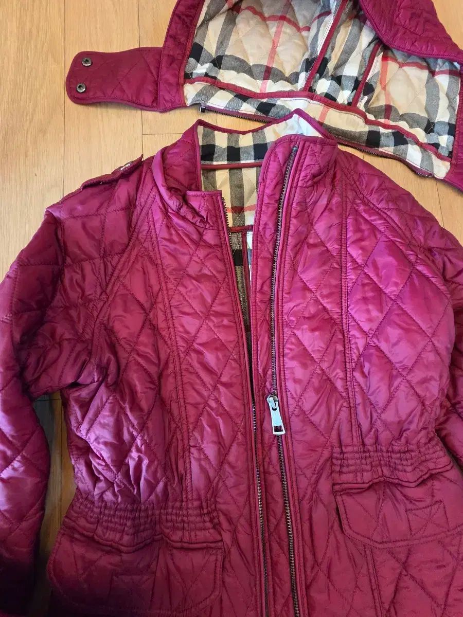 バーバリー フード キルティング ジャケット キッズ 成人