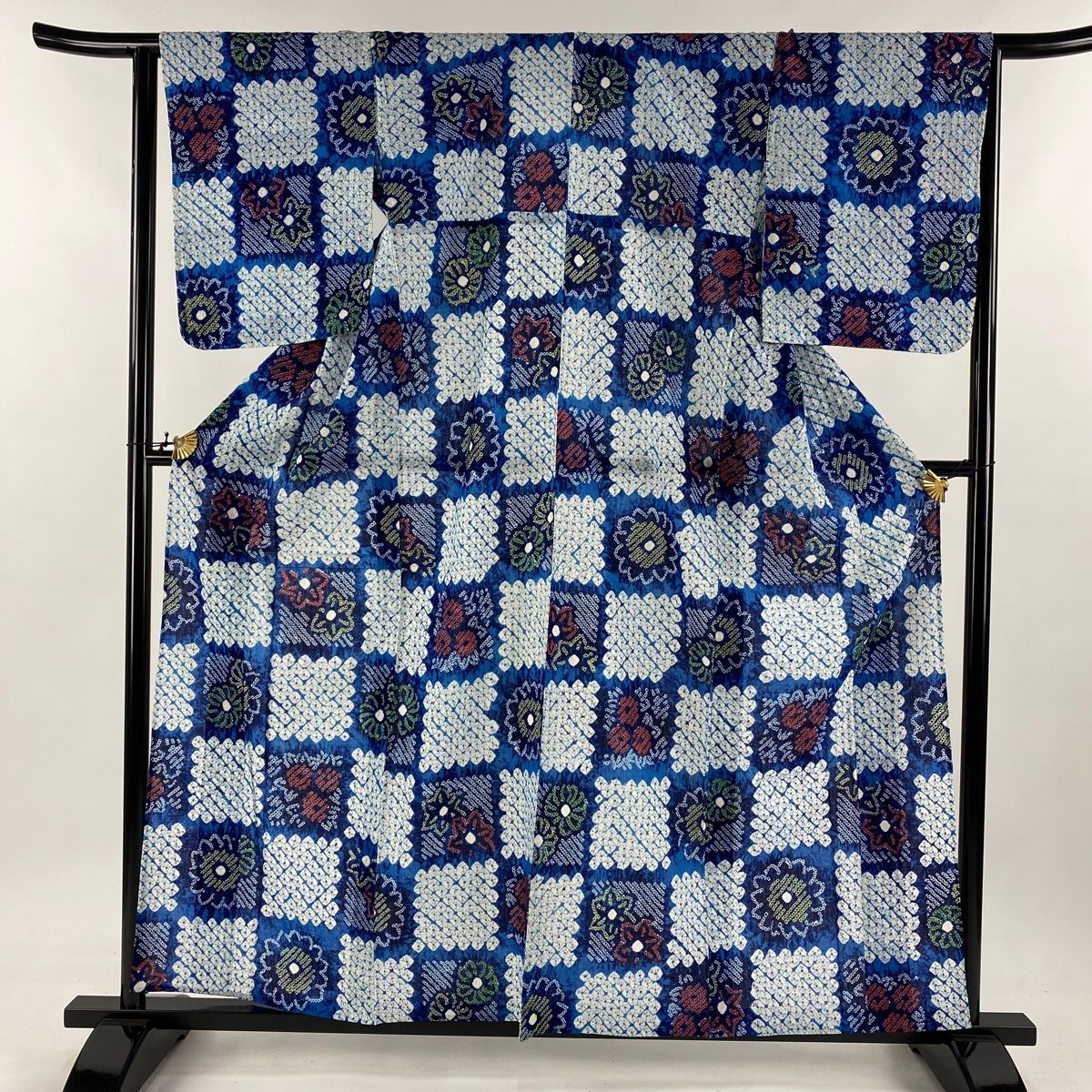 浴衣 身丈160cm 裄丈65cm M 絞り浴衣 菊 市松模様 藍色 綿 名品