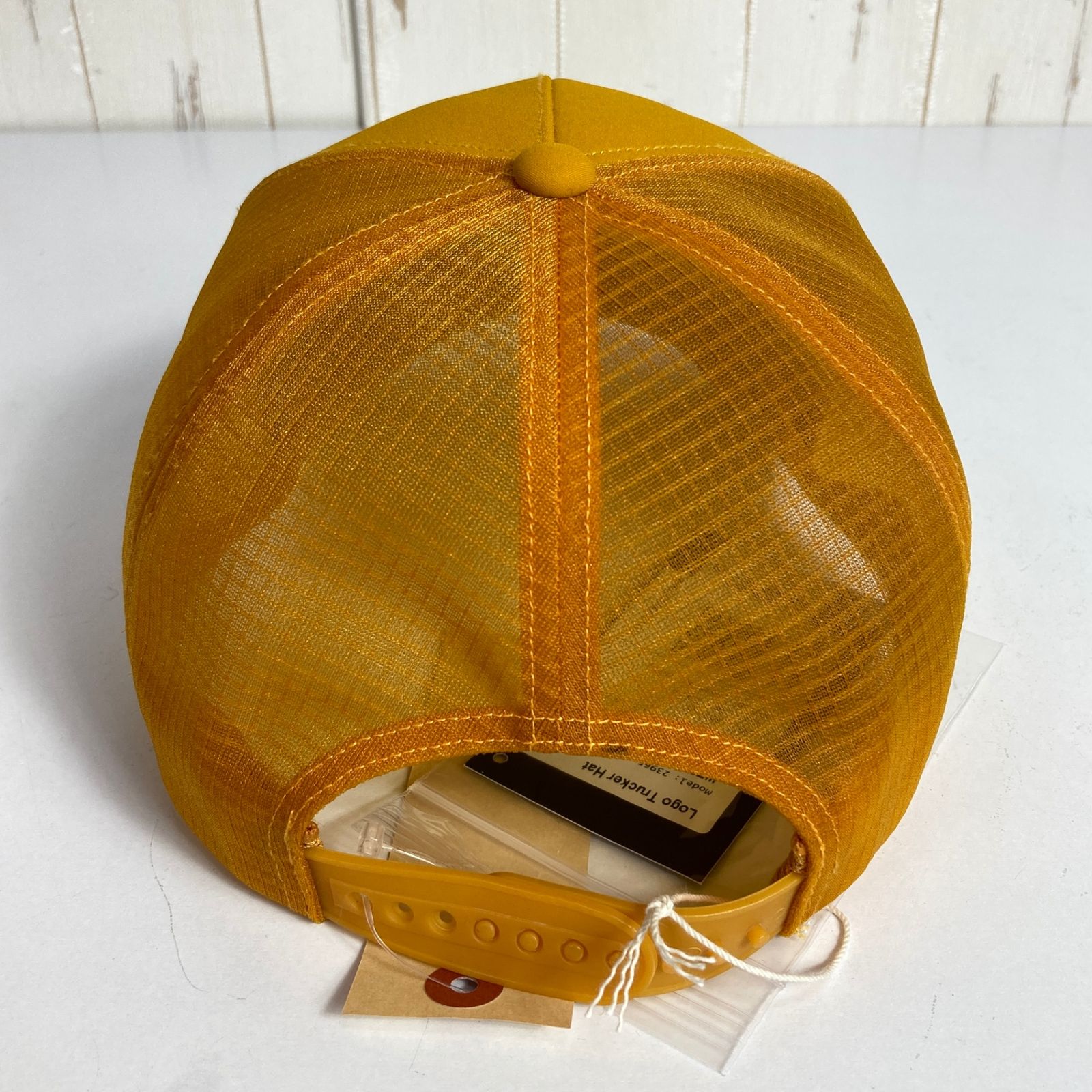 OneSize オレンジ系】 Arcteryx ( アークテリクス ) ロゴ トラッカー