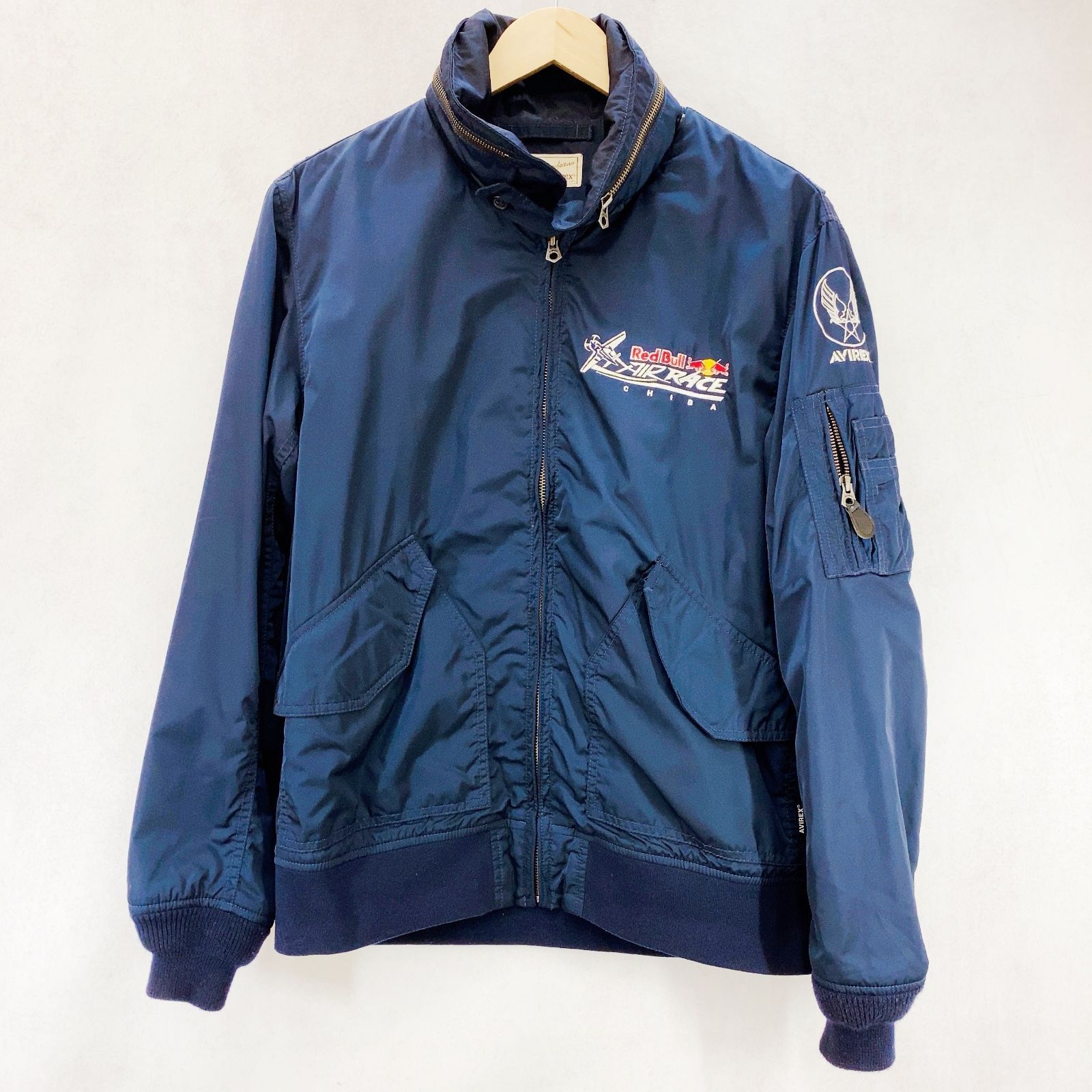 美品 AVIREX Red Bull アヴィレックス レッドブル ミリタリー