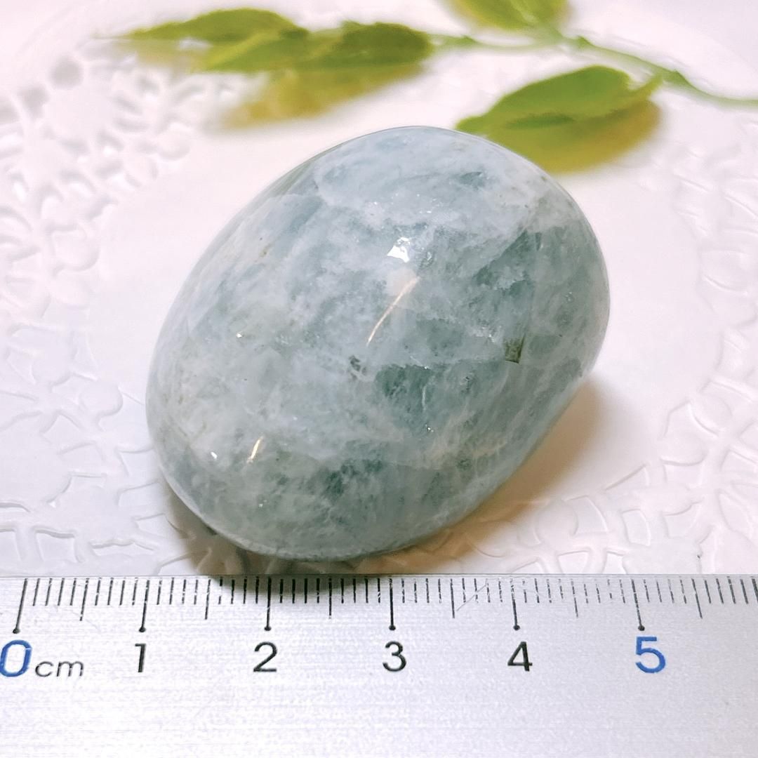 【E15740】アクアマリン　ペブル　磨き石　緑柱石　ブラジル　Aquamarine