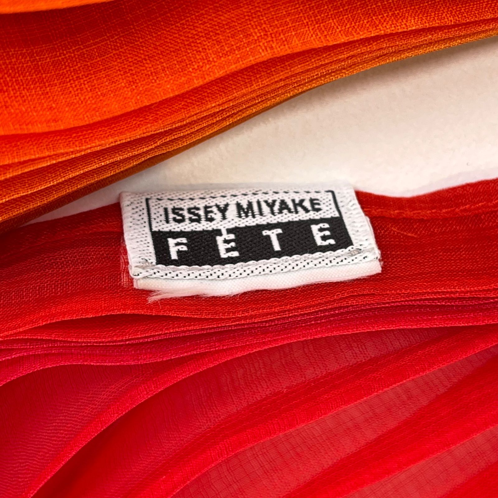 ISSEY MIYAKE イッセイミヤケ ストール ショール マフラー プリーツ