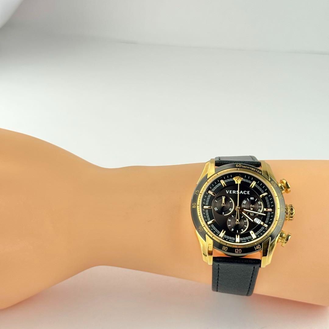 ヴェルサーチ メデューサ クロノグラフ 新品ベルト 新品電池 メンズ