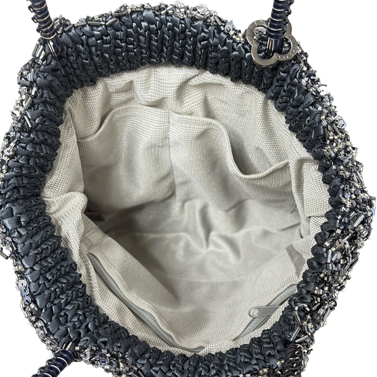 ダークグレー×グレー×マルチ