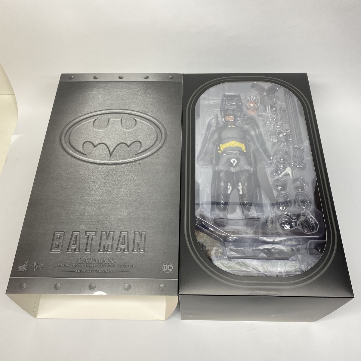 ムービー・マスターピース バットマン 1/6 バットマン 2.0 ムービー・マスターピース バットマン 1/6 バットマン 2.0