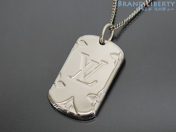 【美品】ルイヴィトン　LOUIS VUITTON　ロケットネックレス　モノグラム　ドッグタグ　ロケットペンダント　ネックレス　チョーカー　シルバー　 M62484