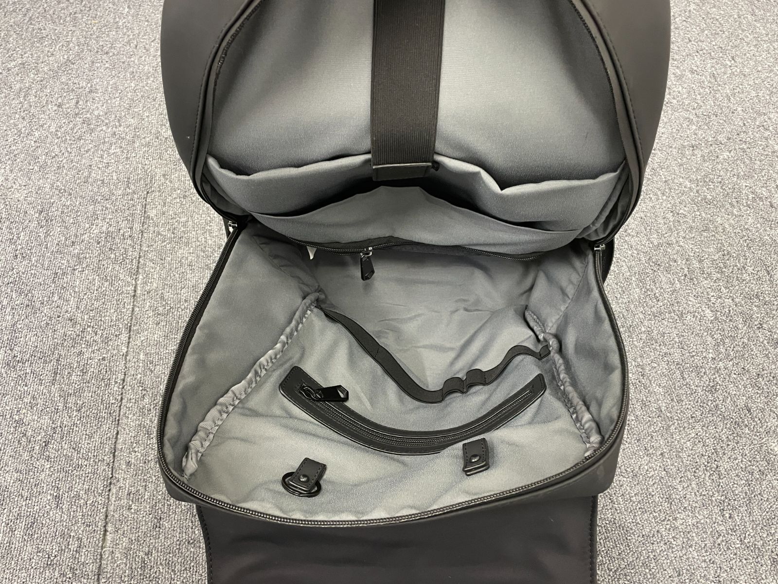新品未使用　Maverick&Co. ウォータープルーフバックパック Vista ウォータープルーフバックパック – Maverick & Co.