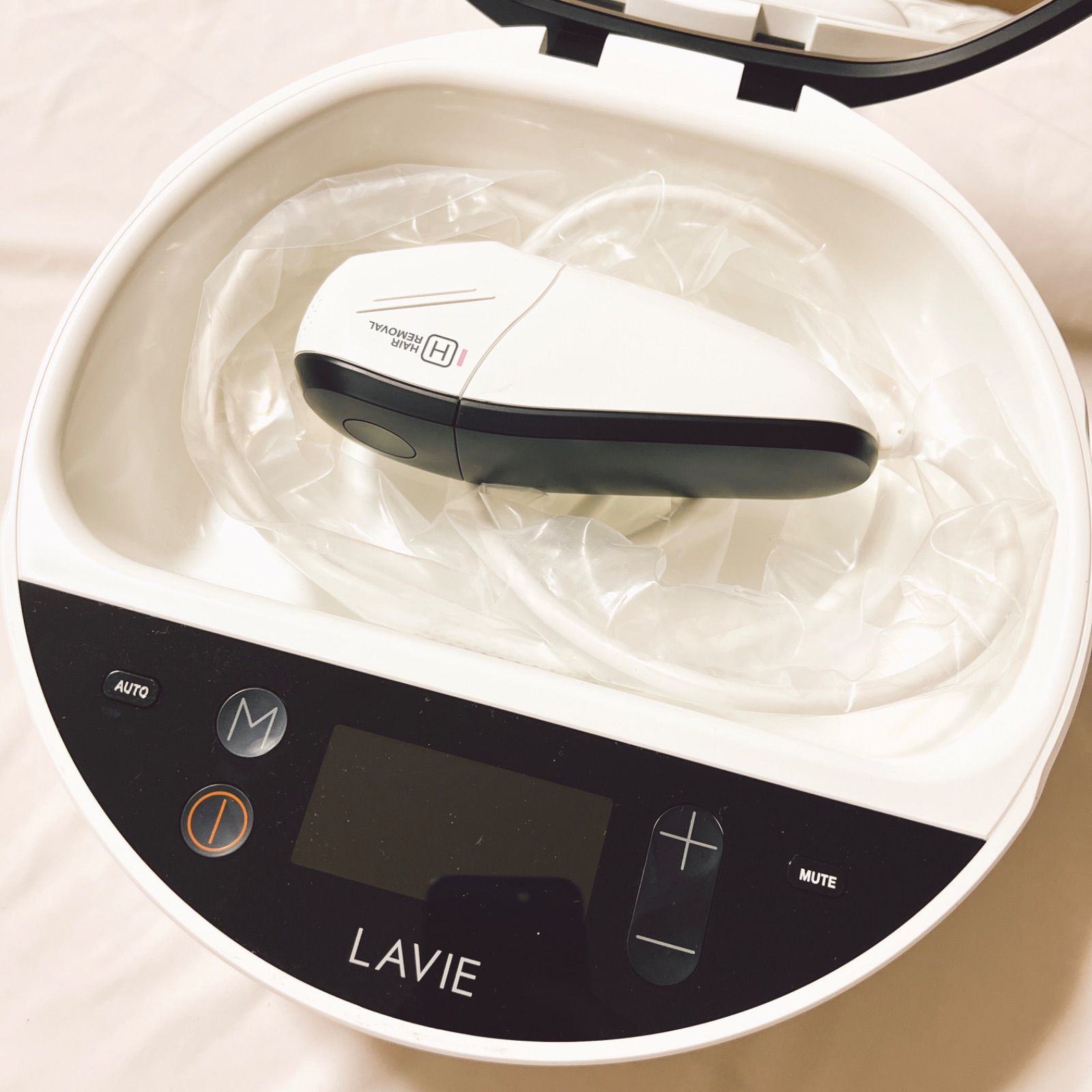 LAVLE ラヴィ IPL光エステ脱毛器LAVIE 基本セット LVA600 - メルカリ