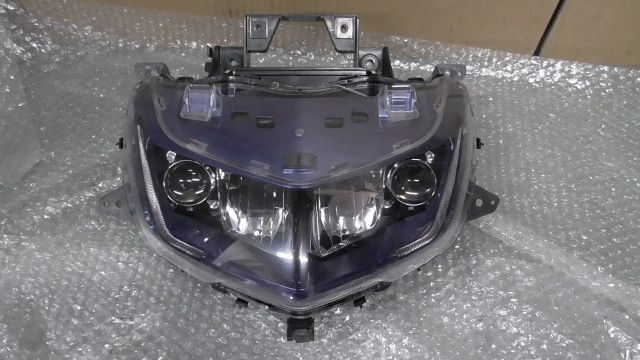 マジェスティS　SG52J-007xxx　の　ヘッドライト:#1740121187
