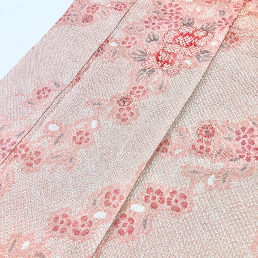 小紋 総絞り 美しい花模様 薄紅梅色 K-5002 小紋 総絞り 美しい花模様 薄紅梅色 K-5002 - メルカリ