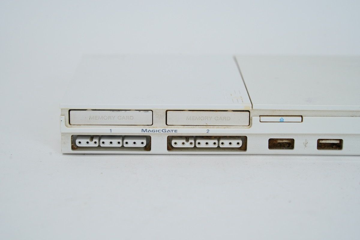 ⭐️完動品✨レンズ交換メンテ済✨SCPH-77000 本体 薄型 PS2　※39 完動美品/レンズ交換メンテ済】薄型 PS2 SCPH-77000 本体 39
