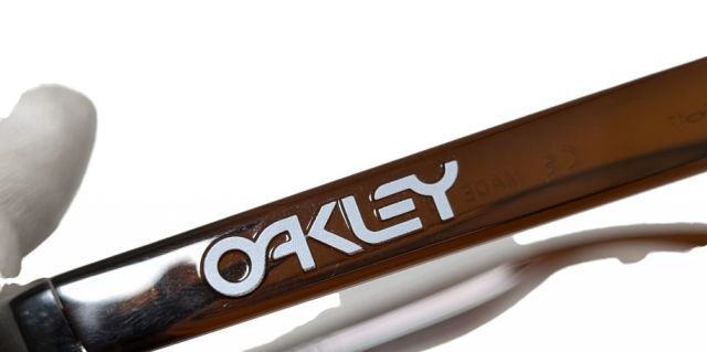 新品同様 オークリー サングラス フロッグスキン クリアブラウン 24  