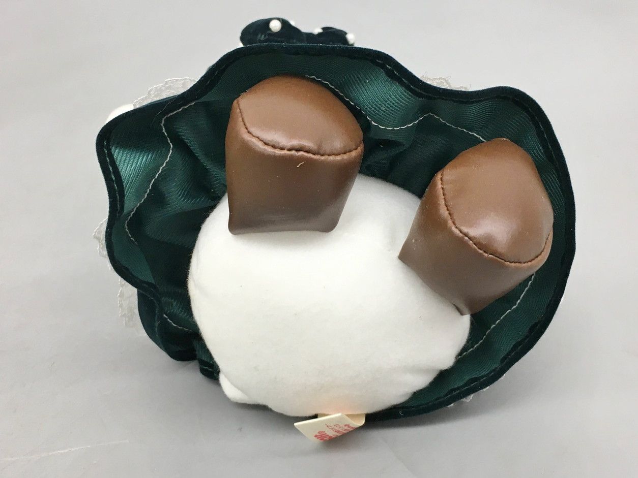 サンリオ ハローキティぬいぐるみ サンリオベルベット風ドレスドール